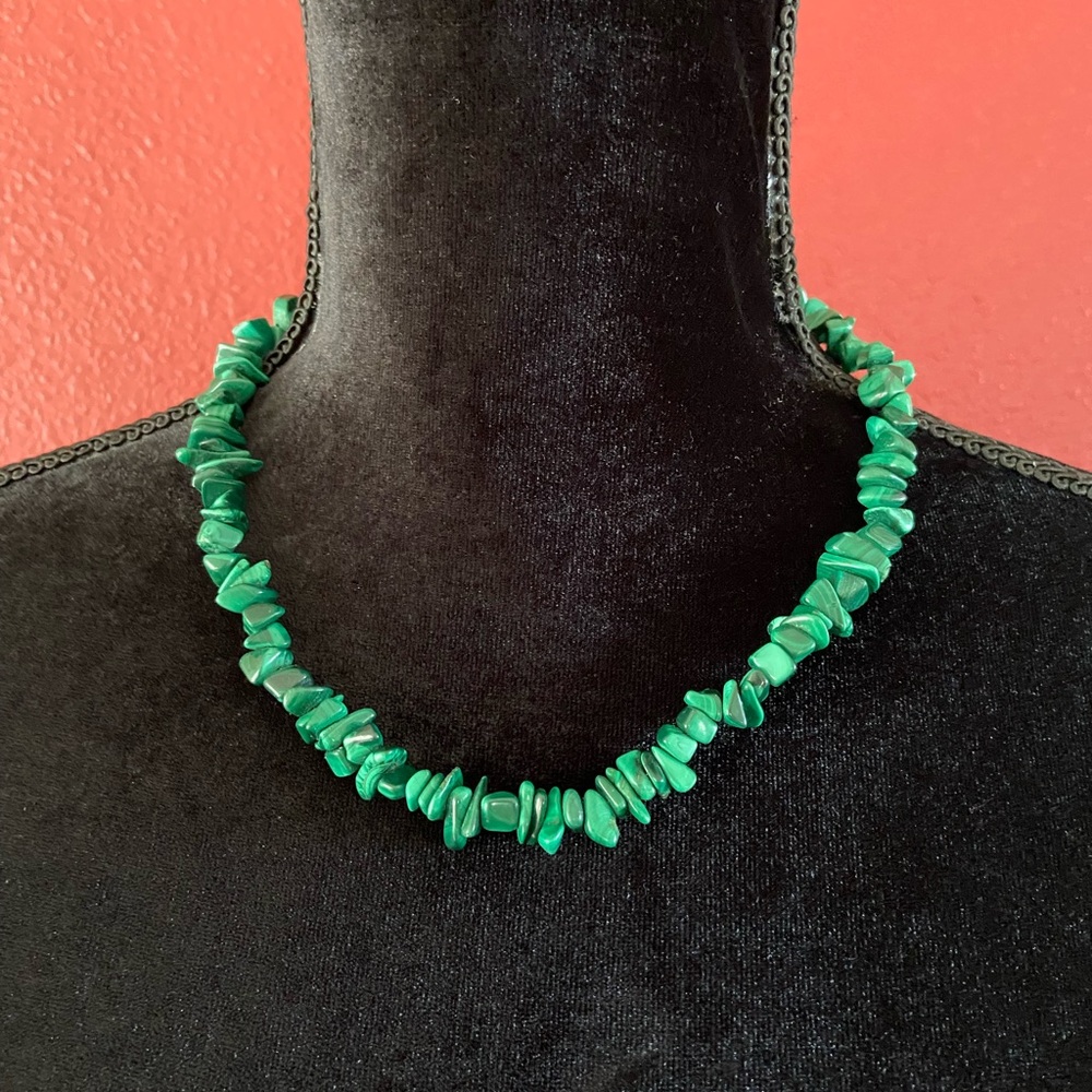 Vintage Green Malachite Stone Necklace 17"